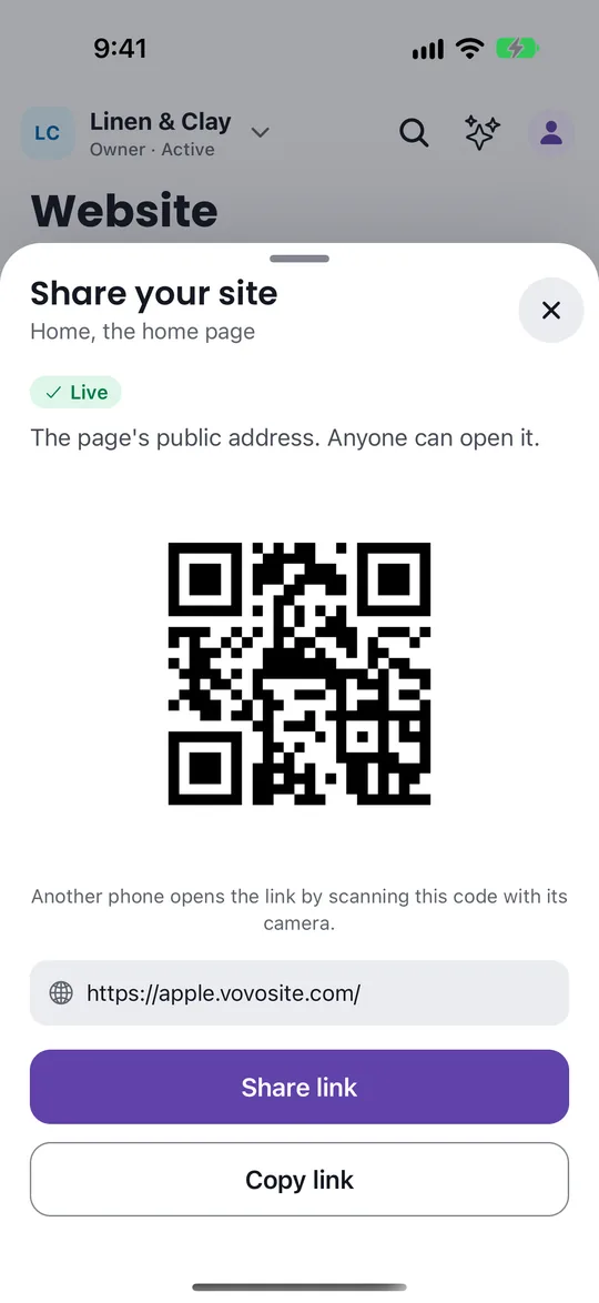 VoVo app Share your site sheet with a QR code, the site address, Share link and Copy link.