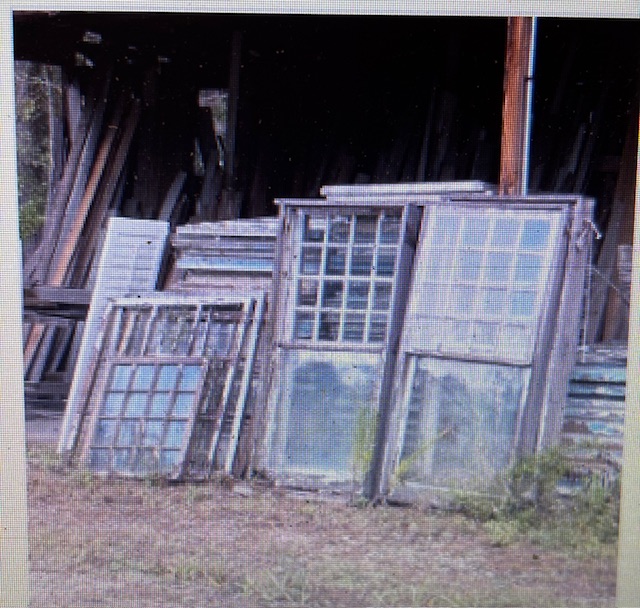 When Windows tell the Story